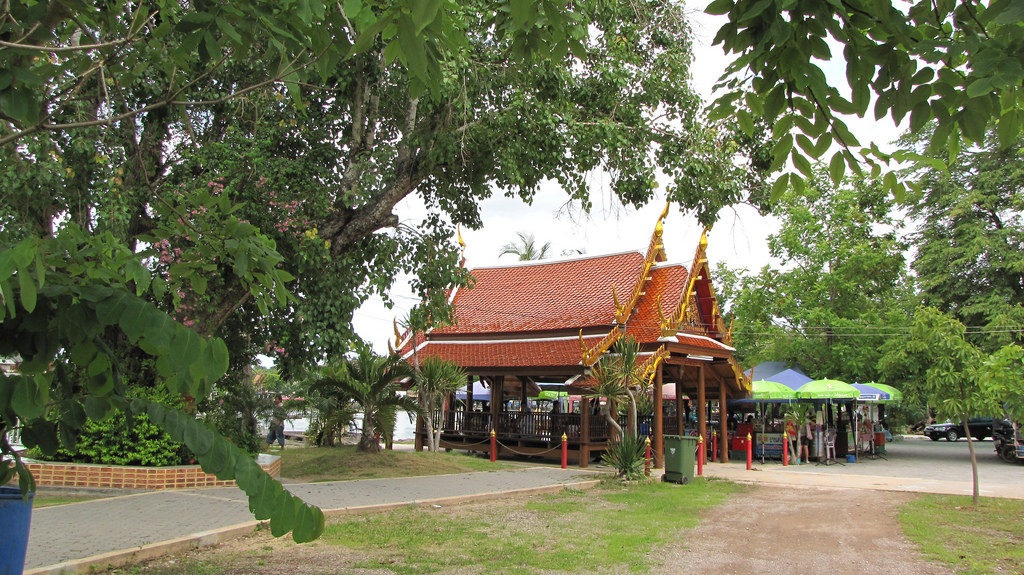 สถานที่ท่องเที่ยวแนะนำ